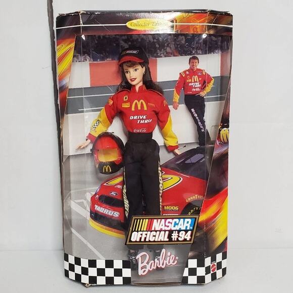 Mattel NASCAR Official #94 McDonalds 1999 Collector Barbie Doll - Picture 12 of 12